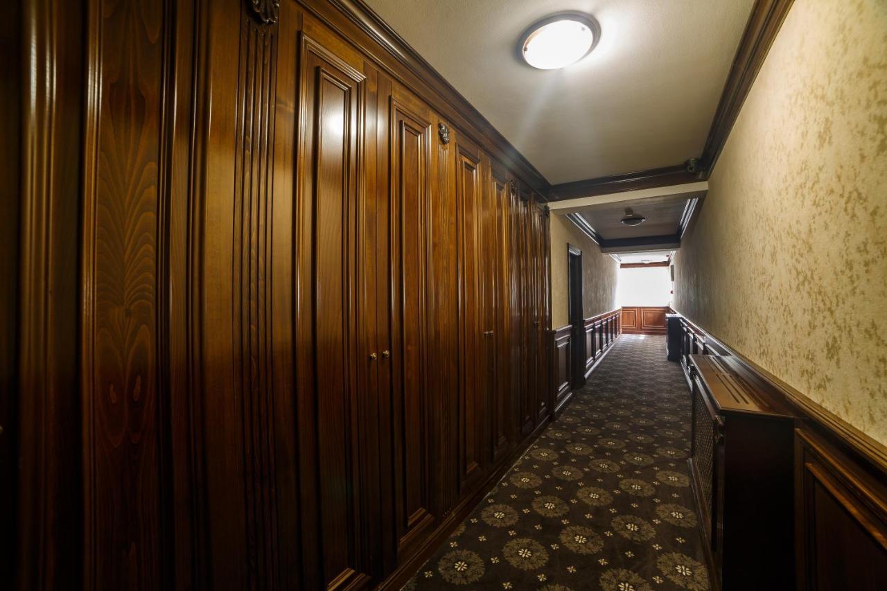 Gradina Mariajelor Hotel Câmpulung Moldovenesc エクステリア 写真